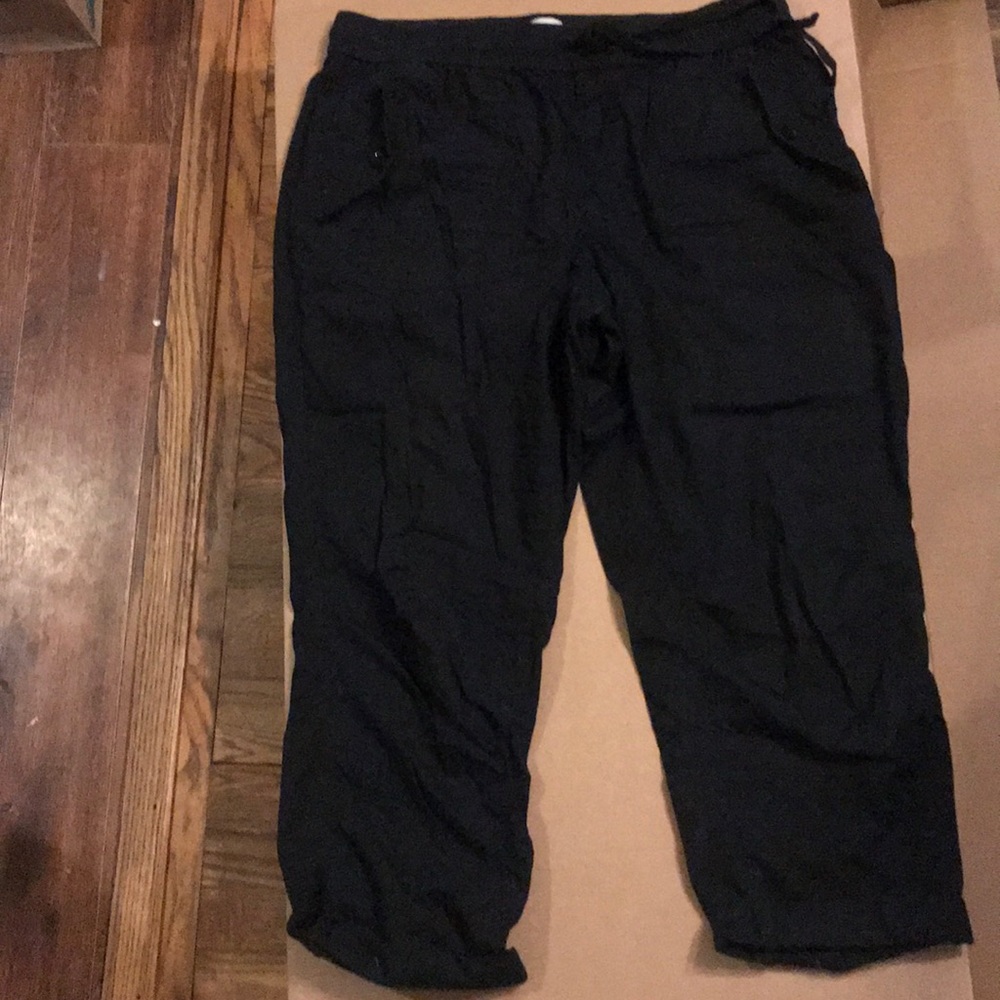 Loft Black Capris, size 12